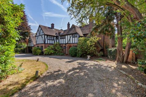 Priests Lane, Shenfield, Brentwood, Essex