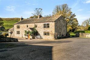 Middle Knotts, Knotts Lane, Skipton BD23 4SJ