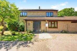 9, Woodlands Close, Bedford MK44 3UE