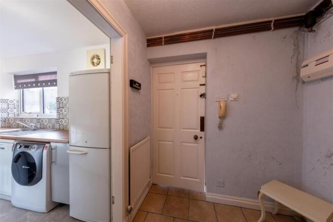 Watling Court-004.jpg