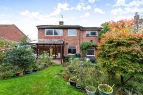 27, Chambrai Close, Appleford, Abingdon OX14 4NT