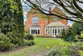 2, Broad Close House, Broad Close, Stratford-upon-avon CV37 7NA