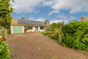 The Yews, Back Road, Saxmundham IP17 3NY
