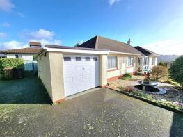 8, Hollies Road, Launceston PL15 8HB