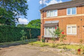 53, Denny Gate, Waltham Cross EN8 0XF