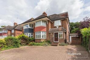 4, Manor Hall Avenue, Hendon, London NW4 1NX