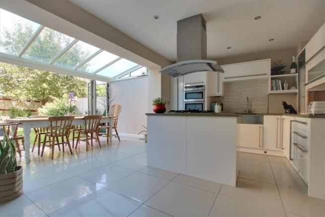 Kitchen 2