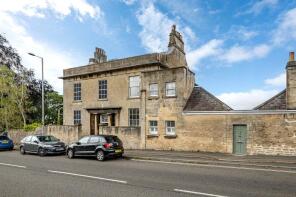 Flat 2, Hampton House, Warminster Road, Bathampton, Bath BA2 6SG