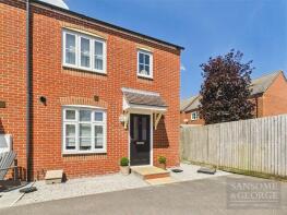 76, Kirby Drive, Tadley RG26 5FN