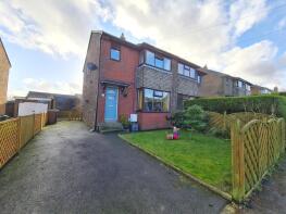 10, Middlecliffe Drive, Crow Edge, Sheffield S36 4HB