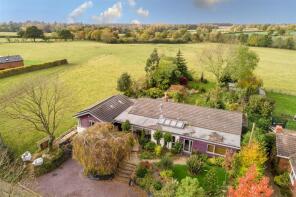 Chellow Dene, Kites Nest Lane, Warwick CV35 7PB
