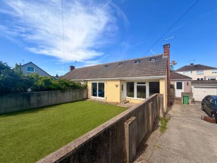 Greenfields Avenue, Bridgend