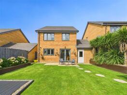 9, Sanderling Close, Bude EX23 8GJ