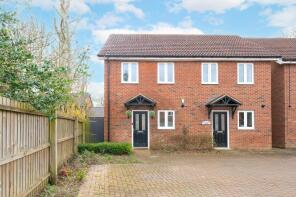 Luna House, Main Road, Little Fransham, Dereham NR19 2JW