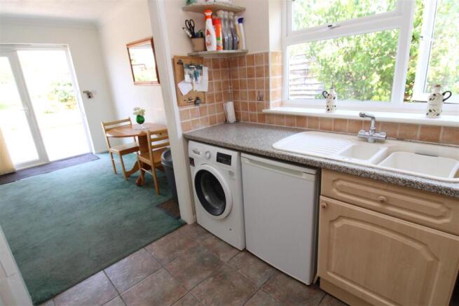 Kitchen Breakfast Room.JPG