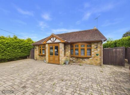 Oak Avenue, Wickford
