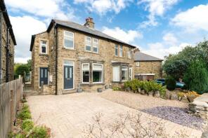 46, Meltham Road, Honley, Holmfirth HD9 6HL