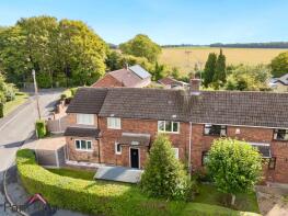 10, Top Stone Close, Burton Salmon, Leeds LS25 5JT