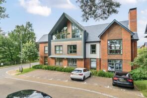 Flat 19, Chieftain House, Chieftain Road, Chertsey KT16 0BG
