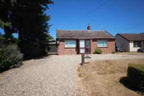 Meadowside, Long Stratton Road, Norwich NR16 1HT