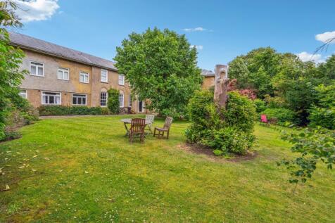 Field House Drive, Mulberry Court Field House Drive, OX2
