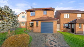 11, Hatcliffe Close, Grantham NG31 8FE