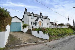 Hen Ysgoldy, Old School Road, Llansteffan, Carmarthen SA33 5HA
