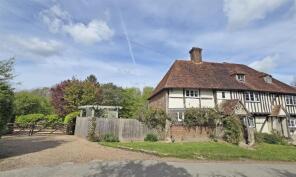 Four Wents House, Water Lane, Hawkhurst, Cranbrook TN18 5AU