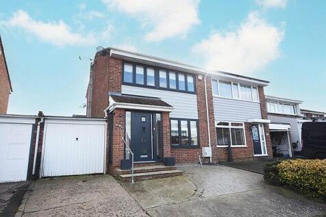 Vernon Way, Braintree, CM7