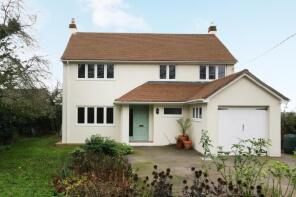 Hawthorns, Gravel Pit Lane, Lasham, Alton GU34 5SD