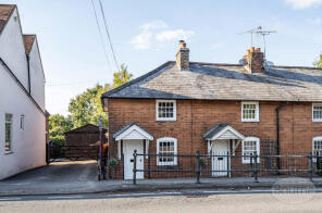 92, The Street, Wrecclesham, Farnham GU10 4QR