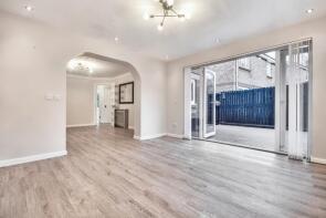 24, Findhorn Crescent, Greenock PA16 0FG