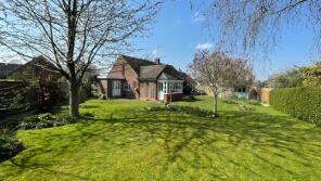 9, Avonfields Close, Alveston, Stratford-upon-avon CV37 7RD