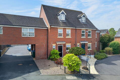 Dunmore Road, Market Harborough, LE16 8AZ