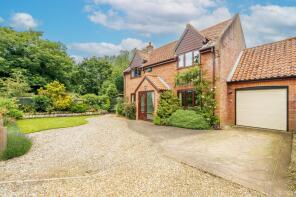 Stoneleigh, Blacksmiths Close, Dereham NR20 5UA
