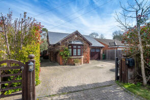 75a, Bishopstone, Aylesbury HP17 8SH