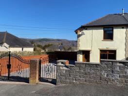 32, Empire Avenue, Neath SA11 5ST