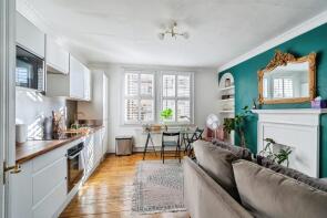 Flat 2, 18, Belvedere, Lansdown, Bath BA1 5ED