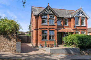 98 Firs Villa, Old Road, Bromyard HR7 4AT