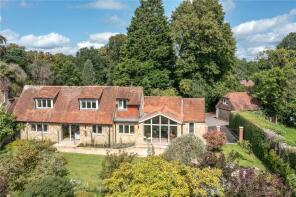 The Coach House, Church Road, Midhurst GU29 0EH