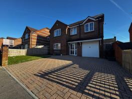 43, Railway Drive, Wimborne BH21 4DQ