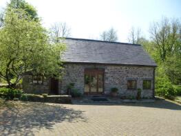 Llwyn Cyll, C2138 From Llandybie To Gwynfe, Trap, Llandeilo SA19 6TR