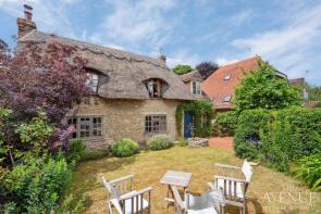 14, The Green North, Warborough, Wallingford OX10 7HA