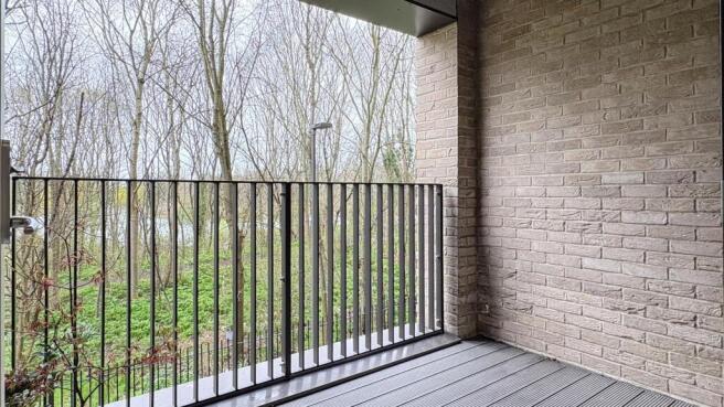 1 Bedroom, New Building, E6 For Sale by Barrain Lo