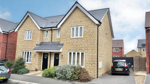 16, Carnation Drive, North Petherton, Bridgwater TA5 2SR