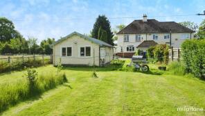 1, Blakehill View, Malmesbury Road, Leigh SN6 6RB