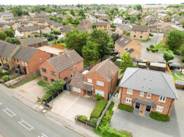 124, Great Whyte, Huntingdon PE26 1HS