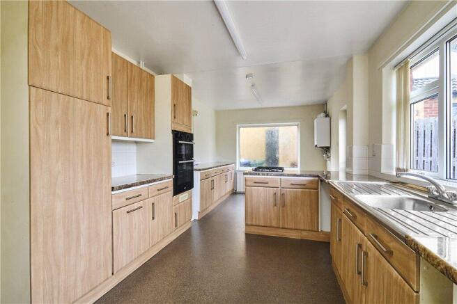 Long Dining Kitchen
