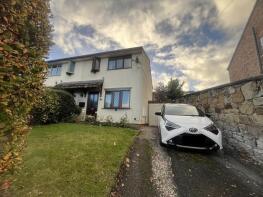 2, Vicarage Close, Summerhill, Wrexham LL11 4YX