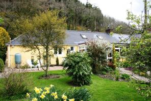 Y Bwthyn, Pontfaen, Fishguard SA65 9SE